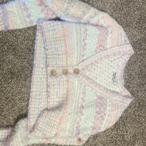 Super cute fuzzy women’s top